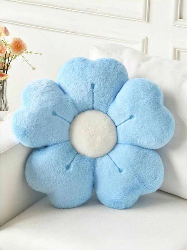 Christmas Decorative Pillows, Adorable Daisy Flower Cushions, Soft Faux Rabbit Fur Pillows For Sofas, Bedrooms, And Living Rooms,Perfect For Christmas And New Year Home Decor,A Wonderful Christmas Gift For Family And Friends